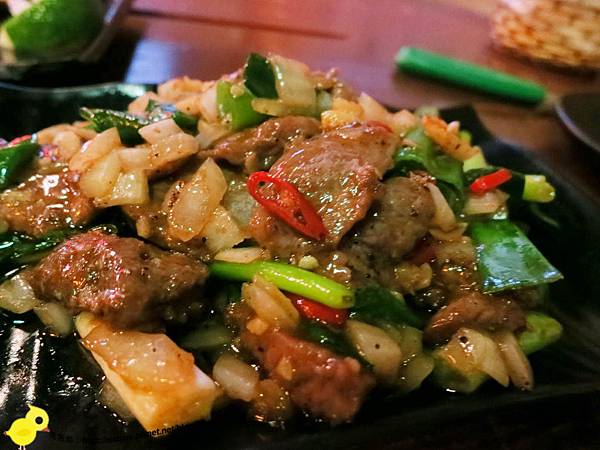 【台北】板橋-WOW！烤串燒店-一起到教室用餐吧-蔥爆牛肉