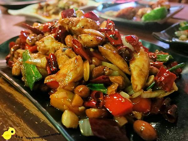 【台北】板橋-WOW！烤串燒店-一起到教室用餐吧-宮保雞肉