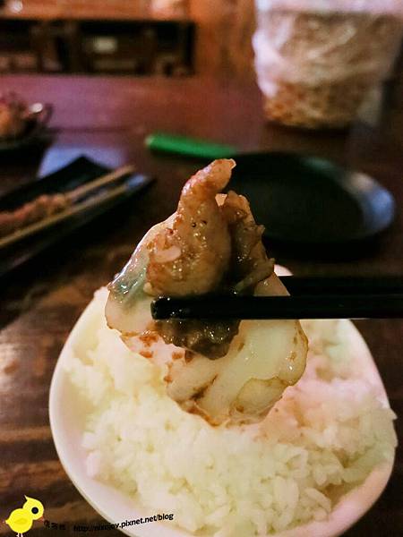 【台北】板橋-WOW！烤串燒店-一起到教室用餐吧-沙茶高麗菜豬