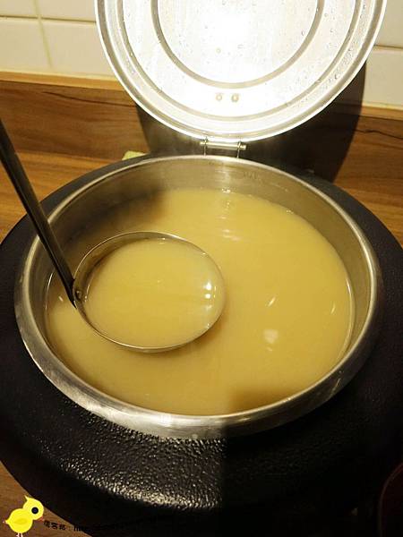 【台北】滿燒肉丼食堂-好吃的丼飯-胡麻醬漢堡排丼飯-安格斯牛排丼飯