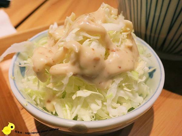 【台北】滿燒肉丼食堂-好吃的丼飯-胡麻醬漢堡排丼飯-安格斯牛排丼飯