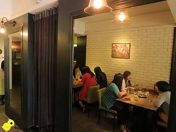 「窩客島體驗文」捷運忠孝敦化周邊餐廳-Eat Eat Bistro-溫馨典雅的義式餐廳