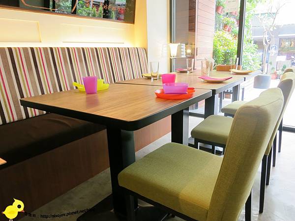 「窩客島體驗文」捷運忠孝敦化周邊餐廳-Eat Eat Bistro-溫馨典雅的義式餐廳