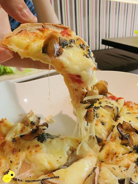 「窩客島體驗文」捷運忠孝敦化周邊餐廳-Eat Eat Bistro-溫馨典雅的義式餐廳