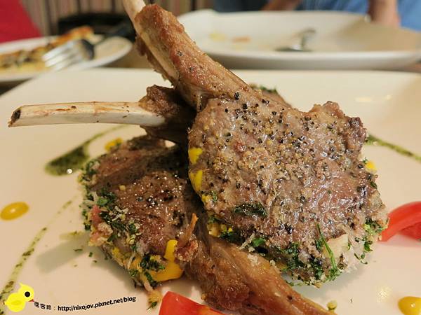 「窩客島體驗文」捷運忠孝敦化周邊餐廳-Eat Eat Bistro-溫馨典雅的義式餐廳