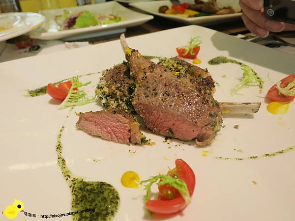 「窩客島體驗文」捷運忠孝敦化周邊餐廳-Eat Eat Bistro-溫馨典雅的義式餐廳