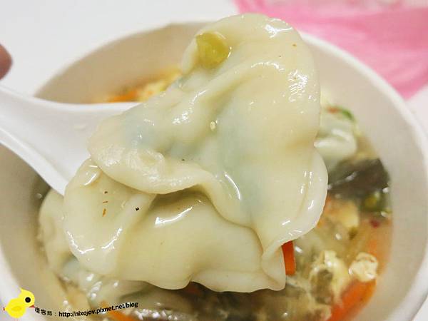 【新莊】金吉利川味牛肉麵，宵夜的好選擇-酸辣湯餃