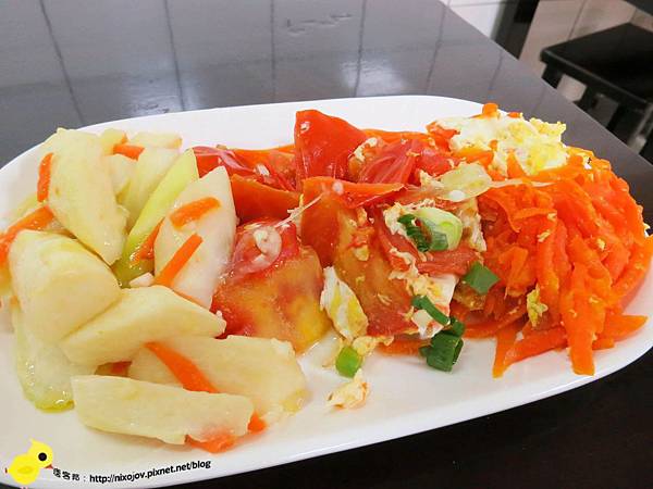 【新莊】家傳魯肉飯-菜單種類多樣化