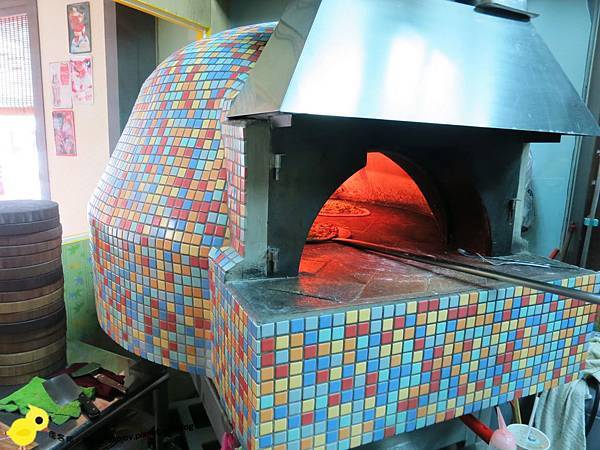 【桃園】Monkey In Rain手工窯烤披薩-手工現桿、現做、現烤美味Pizza-中原夜市