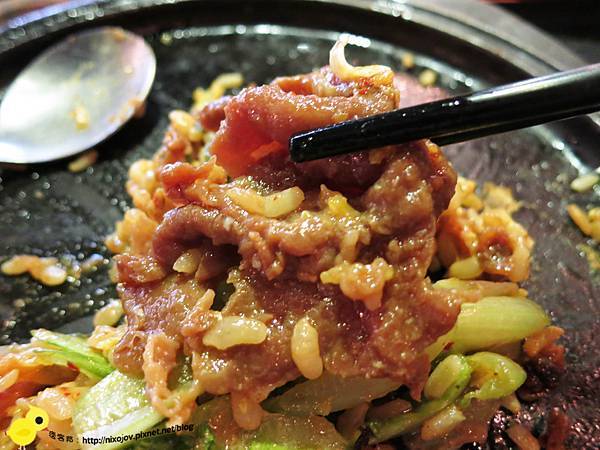 【台北 北投】吉田洋食屋-好吃的鐵板鍋巴料理