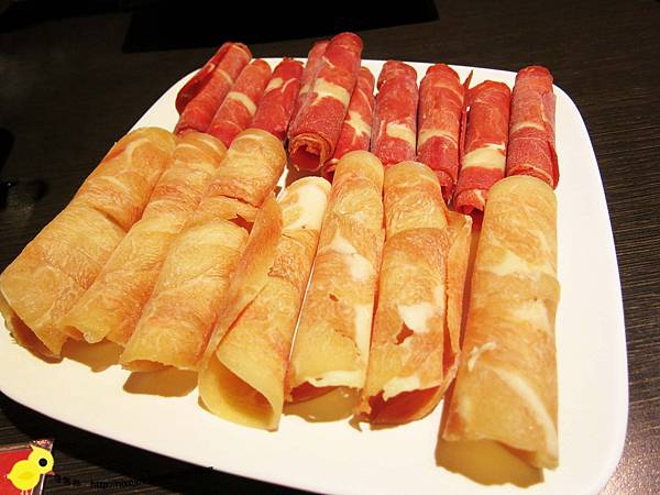 【台北】蒙古紅火鍋吃到飽-食材新鮮美味