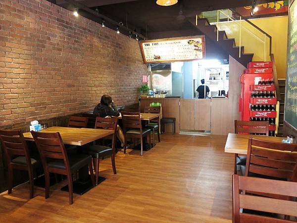 【新莊 餐廳】The Fire著火美式炭烤牛排-獨特炭燒乾式熟成牛排