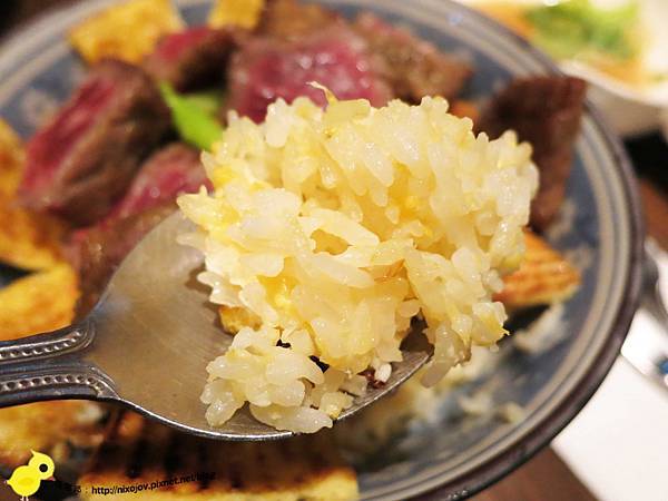 【台北】徠一咖啡-創意港式和牛蒜香炒飯