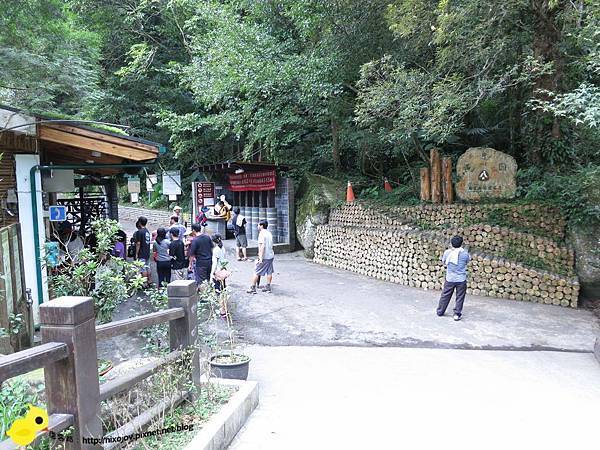 【台北 旅遊】滿月圓森林遊樂區、三峽老街一日遊