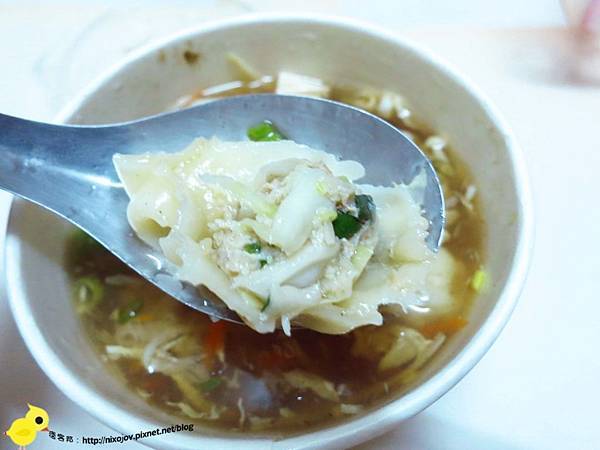 【新莊】阿蘭鍋貼-鍋貼4元、酸辣湯餃40元