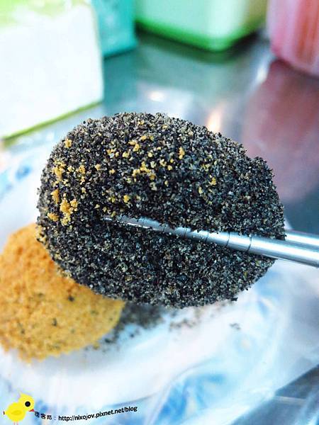 【三重】周記燒麻糬-熱騰騰好吃的麻糬