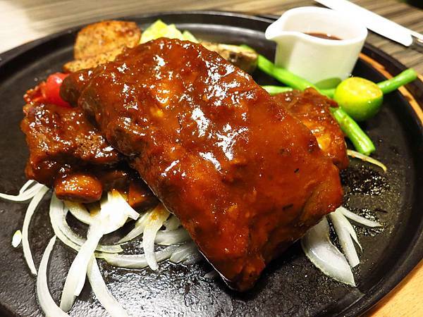 【桃園】洋朵庭園餐廳-夢幻庭園餐廳