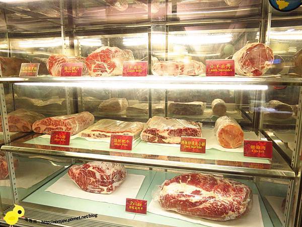 【台北】滿堂紅頂級麻辣鴛鴦火鍋吃到飽(復興店)-美味牛小排、霜降牛肉不吃後悔