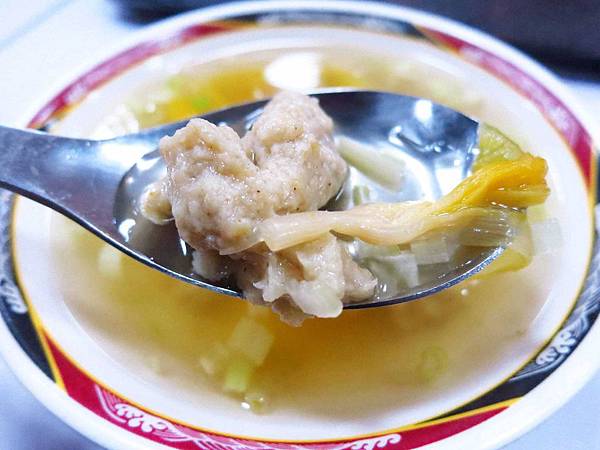 【三重】唯豐魯肉飯-幾十年老店魯肉飯