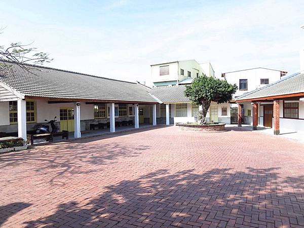 【台南旅遊】北門遊客中心白色水晶教堂