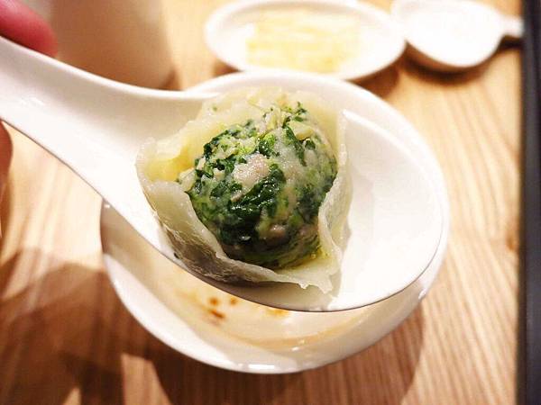 【台北】杭州小籠湯包(民生店)-鮑魚、燕窩小籠湯包