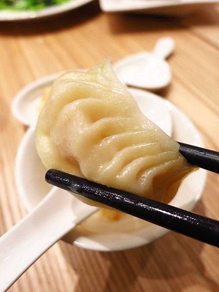 【台北】杭州小籠湯包(民生店)-鮑魚、燕窩小籠湯包