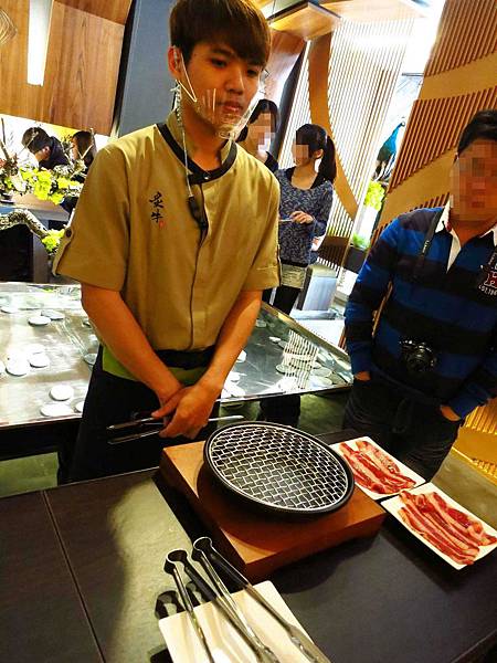 【台中】炙牛食創堂-進攻一級戰區公益路