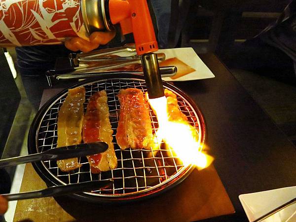 【台中】炙牛食創堂-進攻一級戰區公益路