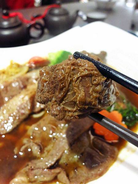 【台中】炙牛食創堂-進攻一級戰區公益路