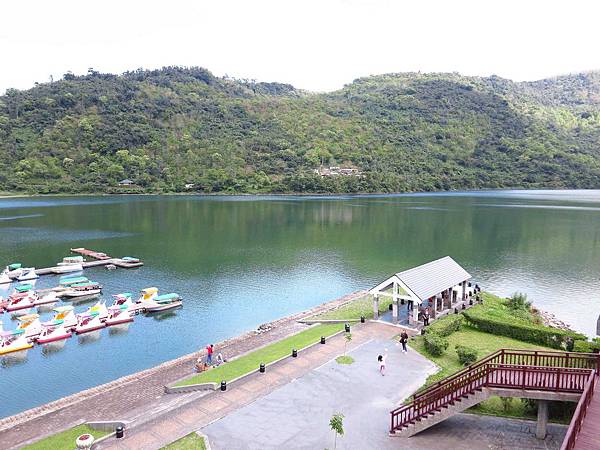 【花蓮景點】鯉魚潭-山林中美麗的湖泊