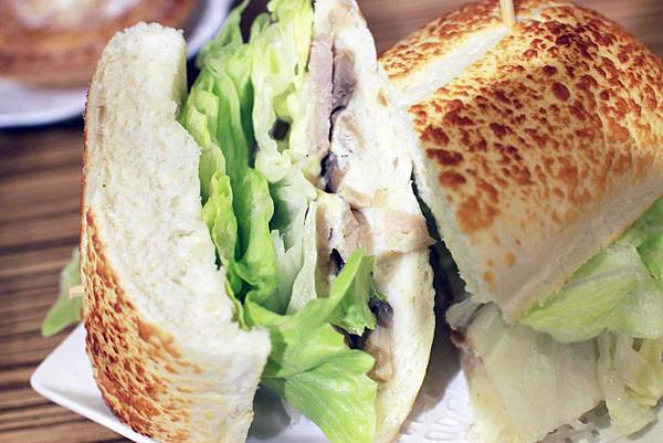 【台北】oven coffee光復店-美味的鬆餅、早餐