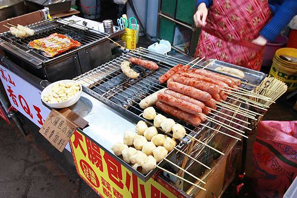 清境農場-青青草原-近距離體驗羊咩咩