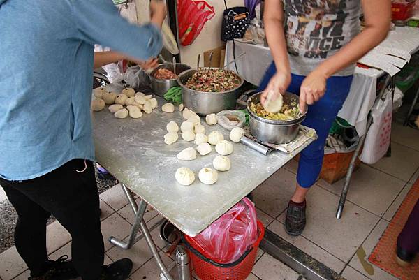 金山老街鴨肉石門老梅綠石槽台北北海岸一日遊