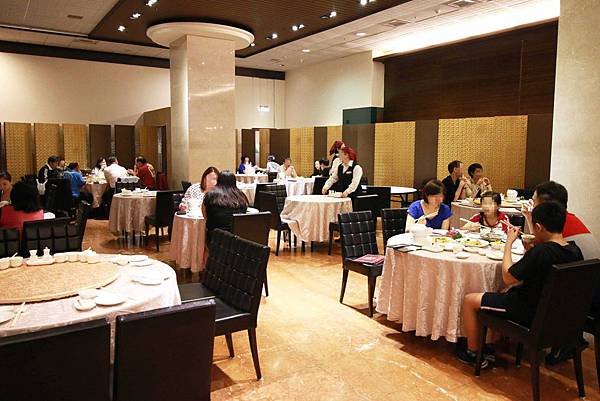 【新莊】新農園餐廳-美味港點、無菜單料理、經典烤鴨