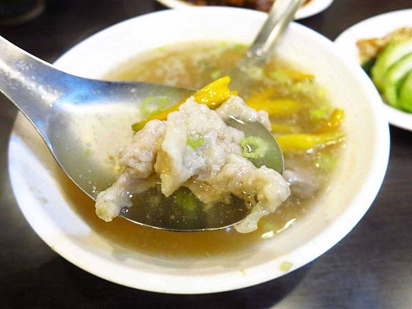 【三重】蓮霧魯肉飯-老店級的魯肉飯