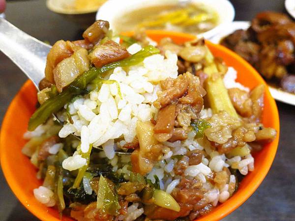 【三重】蓮霧魯肉飯-老店級的魯肉飯