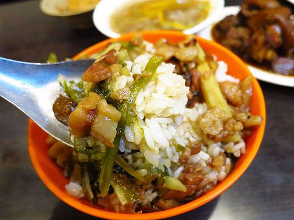 【三重】蓮霧魯肉飯-老店級的魯肉飯