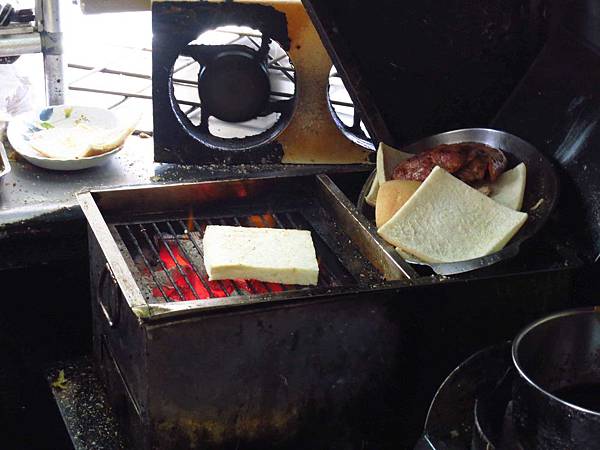 【蘆洲早食】碳烤三明治-木炭烤的吐司-長安街