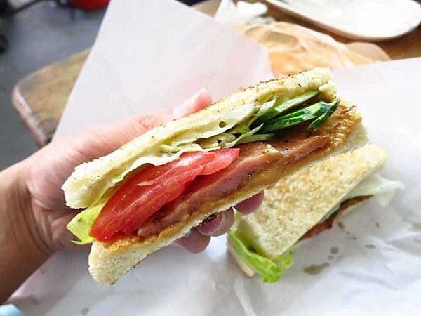 【蘆洲早食】碳烤三明治-木炭烤的吐司-長安街