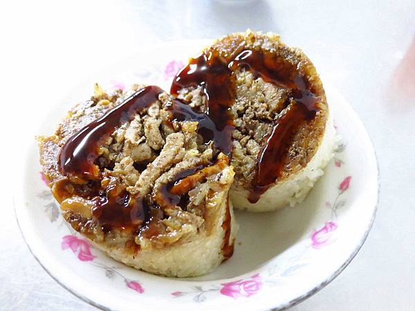 【新莊美食】斗南米糕-米Q香味四溢的米糕-南新莊