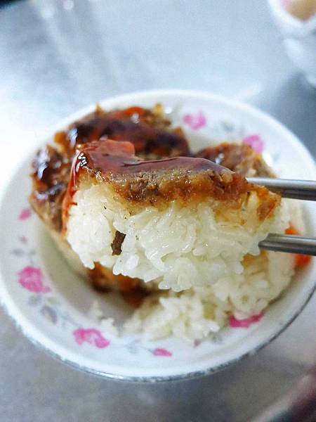 【新莊美食】斗南米糕-米Q香味四溢的米糕-南新莊