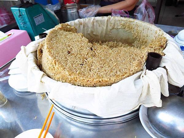 【三重】阿田油飯-粒粒分明不油不膩的油飯