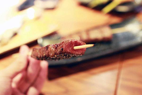 【台北】串前屋-份量大，像在家裡吃燒烤般的居酒屋-中山國小捷運站