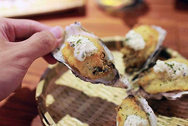 【台北】串前屋-份量大，像在家裡吃燒烤般的居酒屋-中山國小捷運站