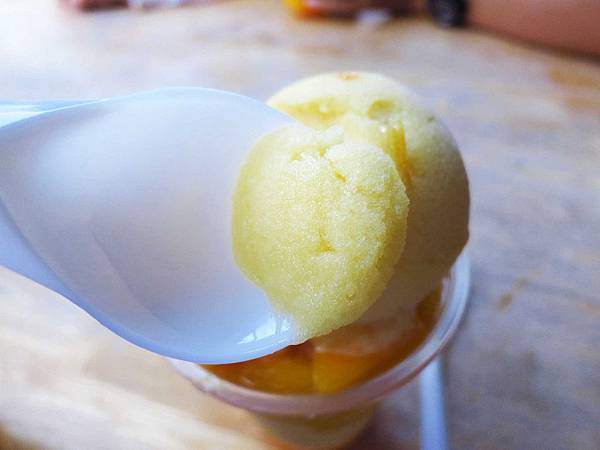 【桃園中壢火車站冰店】榕樹下綿綿冰-幾十年老店的美味