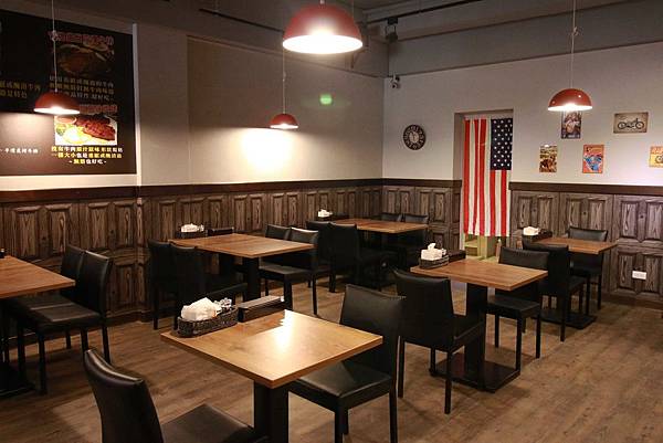 【新莊牛排館】超越原味炭烤牛排-安格斯、Prime原汁原肉的美味-輔大 【新莊牛排館】超越原味炭烤牛排-安格斯、Prime原汁原肉的美味-輔大