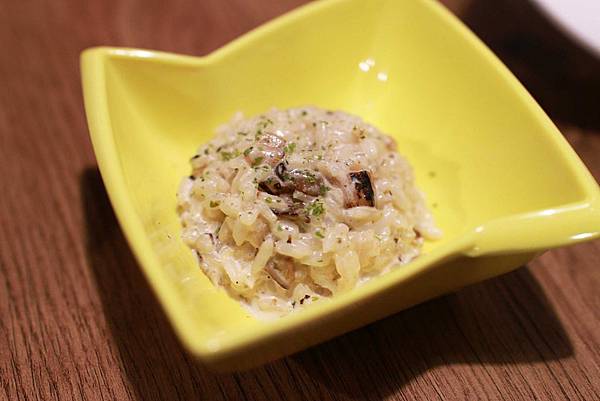 【新莊牛排館】超越原味炭烤牛排-安格斯、Prime原汁原肉的美味-輔大 【新莊牛排館】超越原味炭烤牛排-安格斯、Prime原汁原肉的美味-輔大