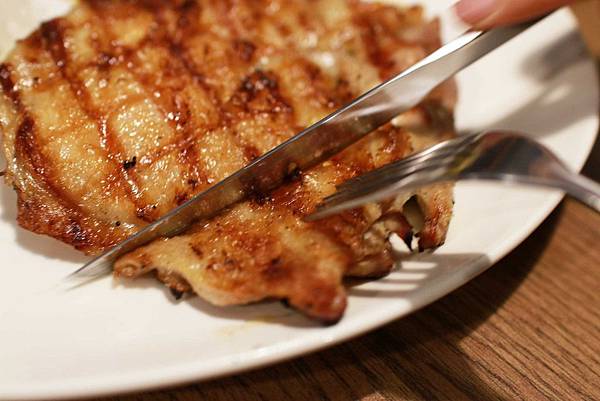 【新莊牛排館】超越原味炭烤牛排-安格斯、Prime原汁原肉的美味-輔大 【新莊牛排館】超越原味炭烤牛排-安格斯、Prime原汁原肉的美味-輔大