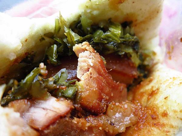 【三重早餐】無名刈包-超大控肉刈包-後竹圍街