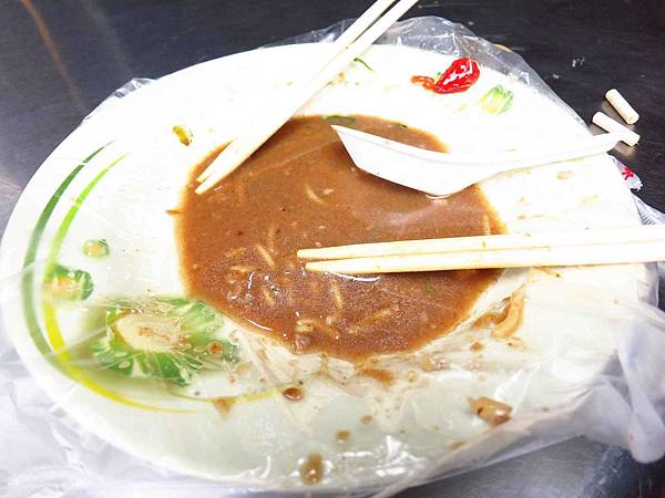 【蘆洲夜市】汪派沙茶羊肉-人潮滿滿的羊肉麵